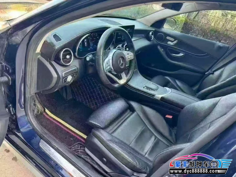 20年奔驰C轿车抵押车出售