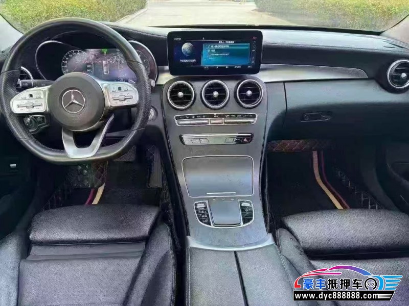 20年奔驰C轿车抵押车出售