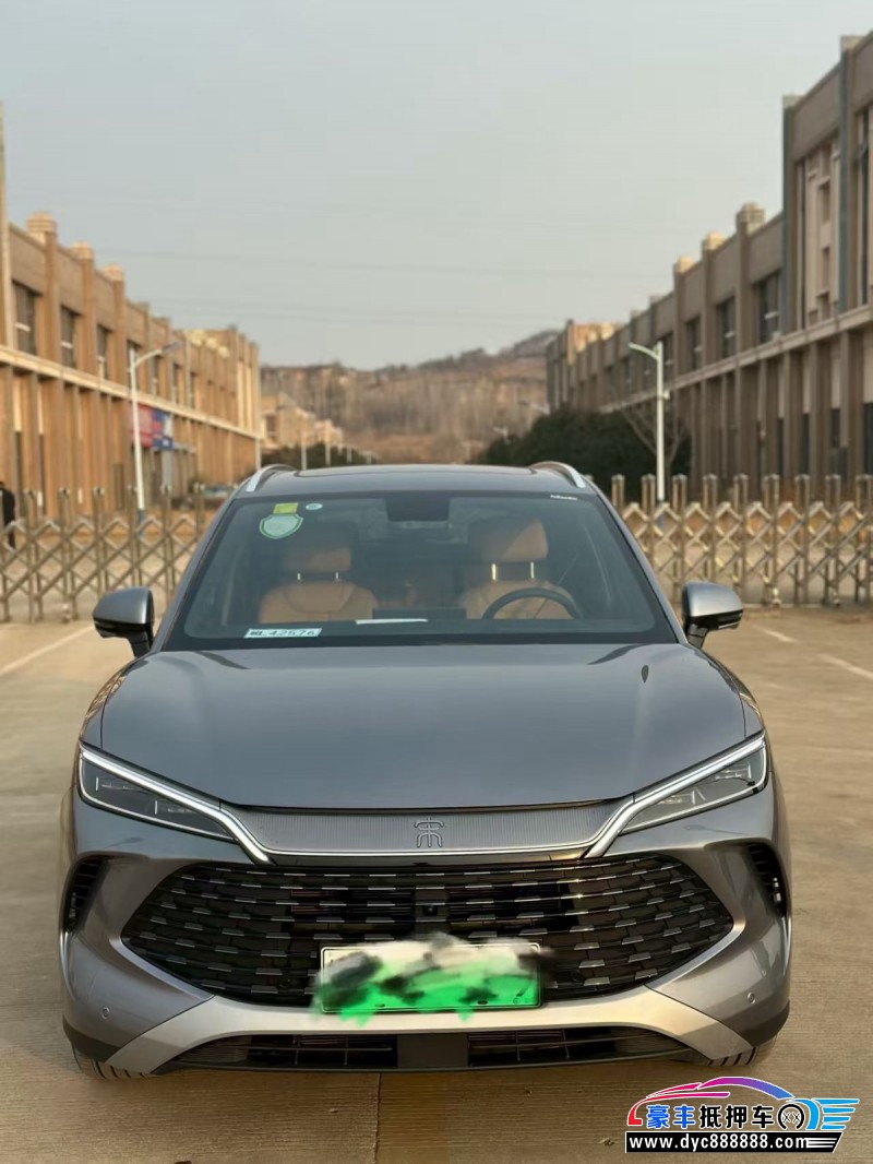 25年比亚迪宋轿车抵押车出售