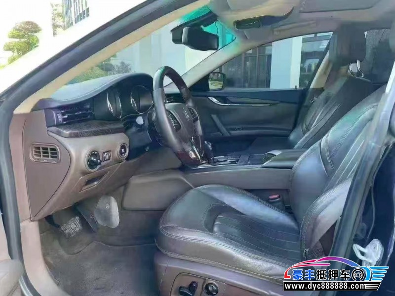 15年玛莎拉蒂总裁轿车抵押车出售