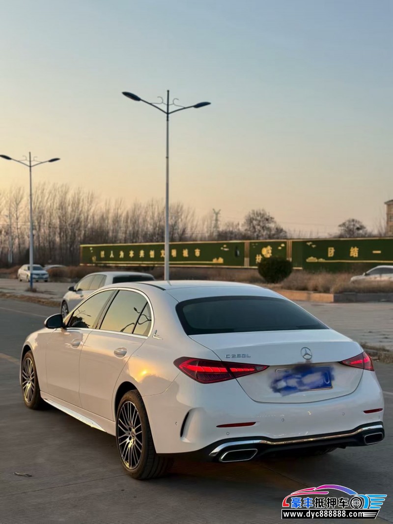 23年奔驰C轿车抵押车出售