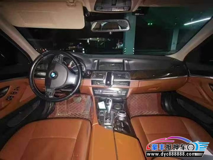 16年宝马5系轿车抵押车出售