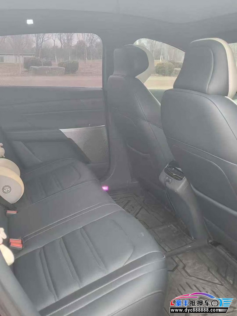 24年东风奕派007轿车抵押车出售