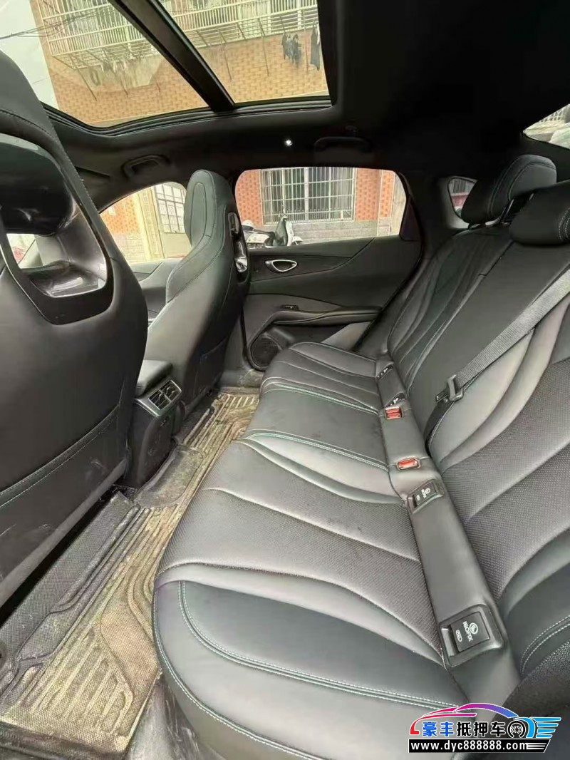 25年比亚迪海豹轿车抵押车出售