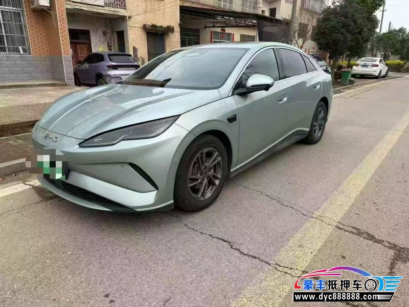 25年比亚迪海豹轿车抵押车出售