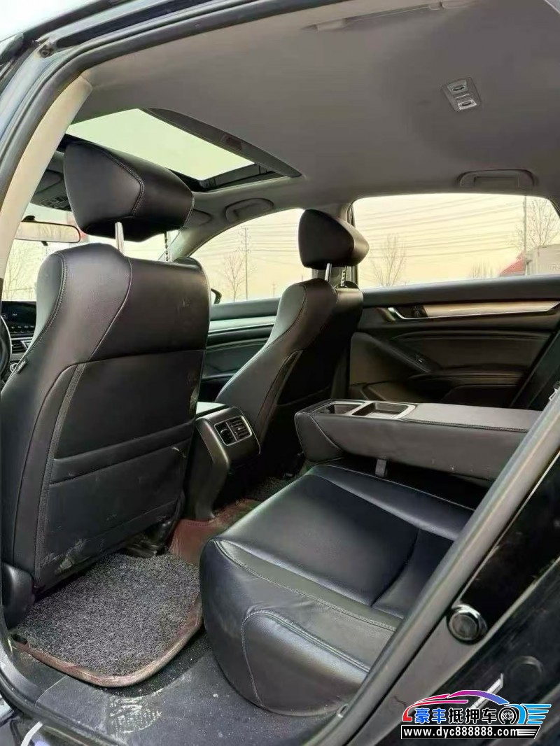 21年本田雅阁轿车抵押车出售