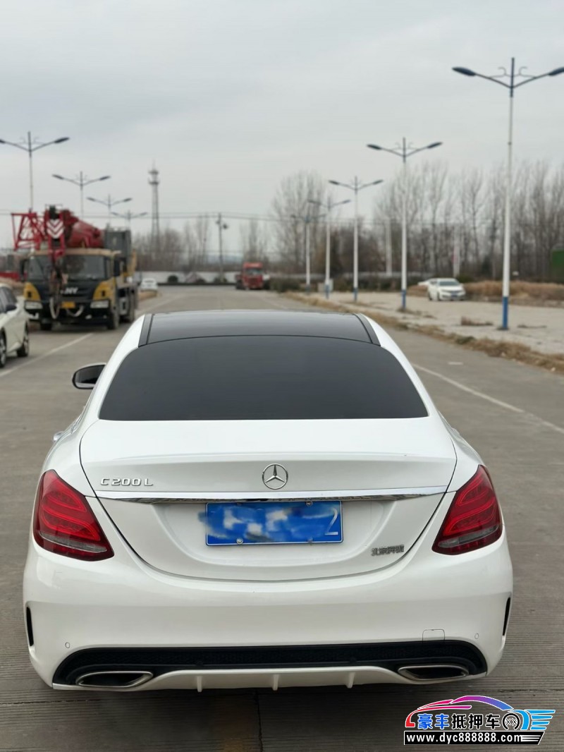 18年奔驰C轿车抵押车出售