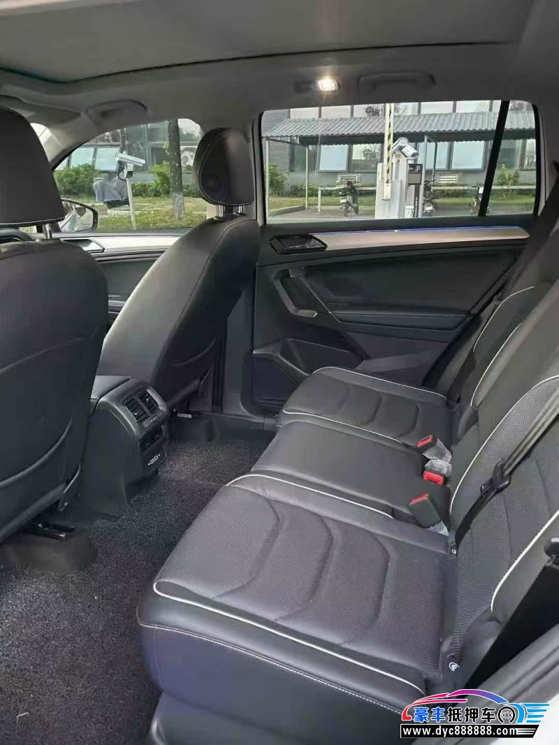 21年大众途观轿车抵押车出售