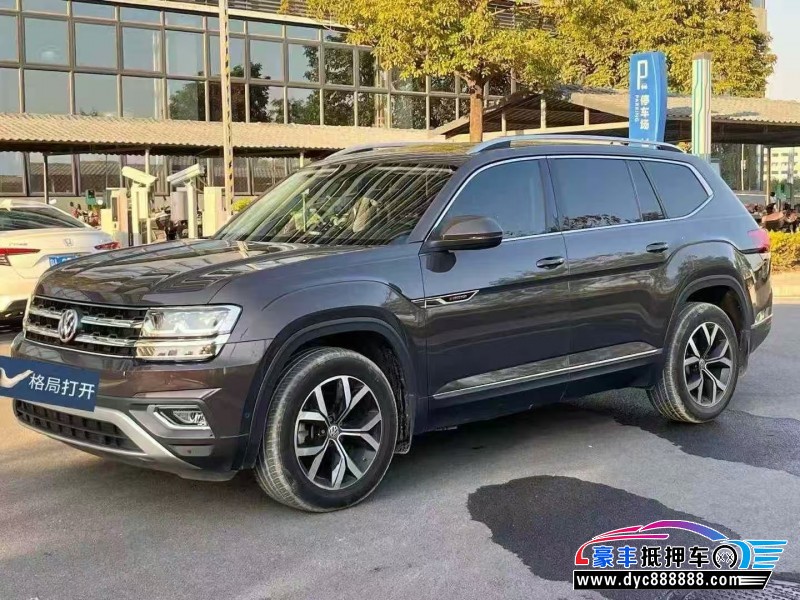 20年大众途昂轿车抵押车出售