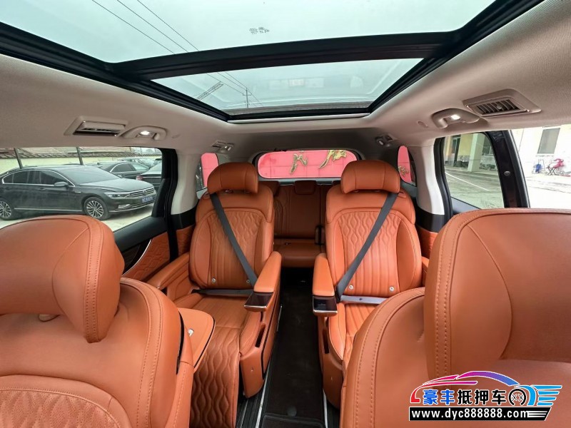 25年东风风行星海V9轿车抵押车出售