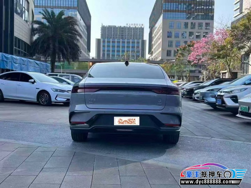 26年比亚迪汉轿车抵押车出售