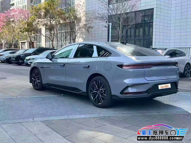 26年比亚迪汉轿车抵押车出售