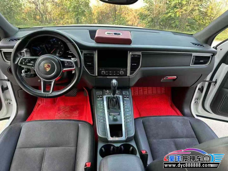 17年保时捷Macan迈凯轿车抵押车出售