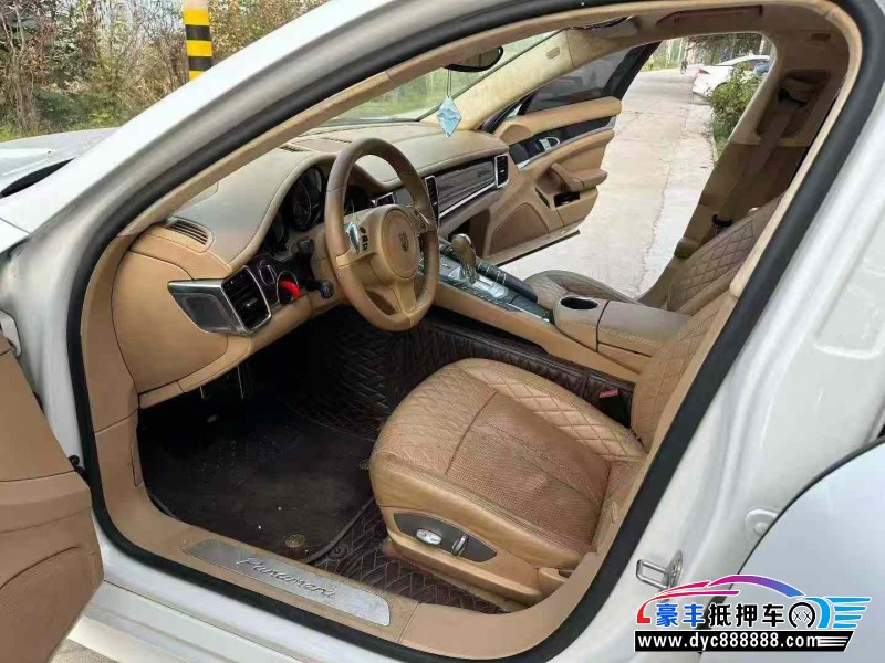 11年保时捷帕纳梅拉轿车抵押车出售