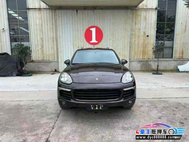 17年保时捷卡宴轿车抵押车出售