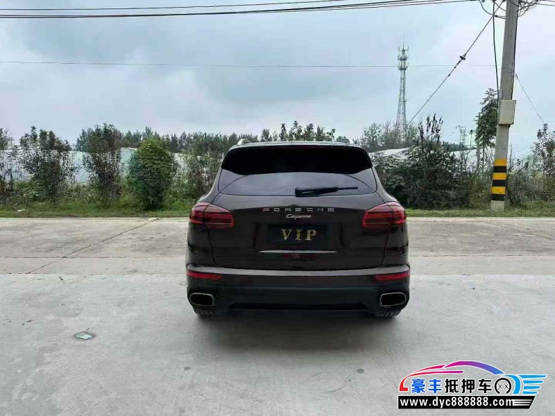 17年保时捷卡宴轿车抵押车出售