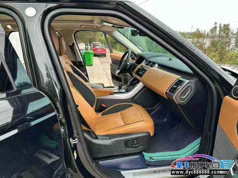 21年路虎揽胜运动轿车抵押车出售