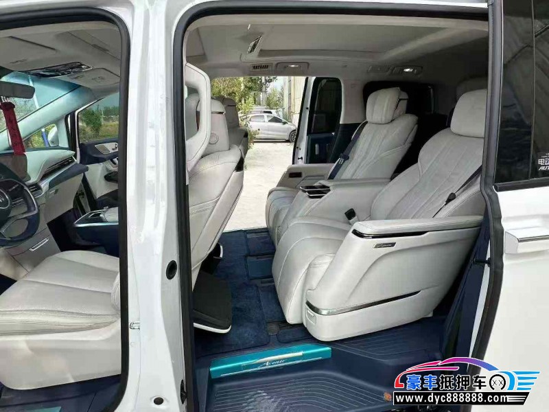 24年别克世纪轿车抵押车出售