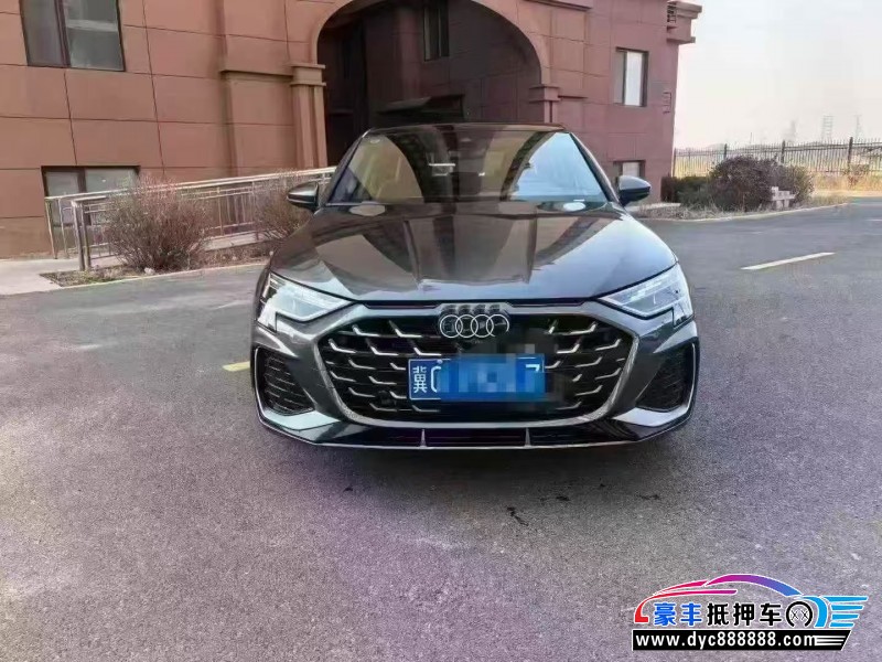 26年奥迪A3轿车抵押车出售