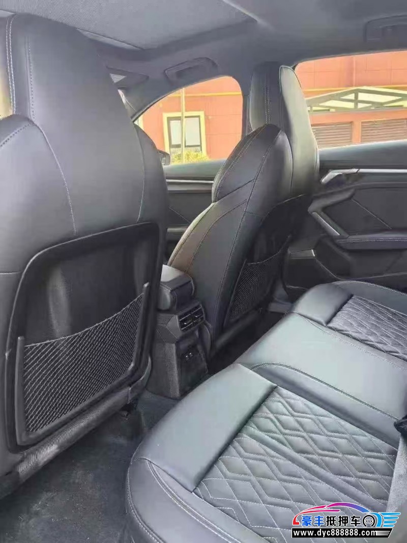 26年奥迪A3轿车抵押车出售