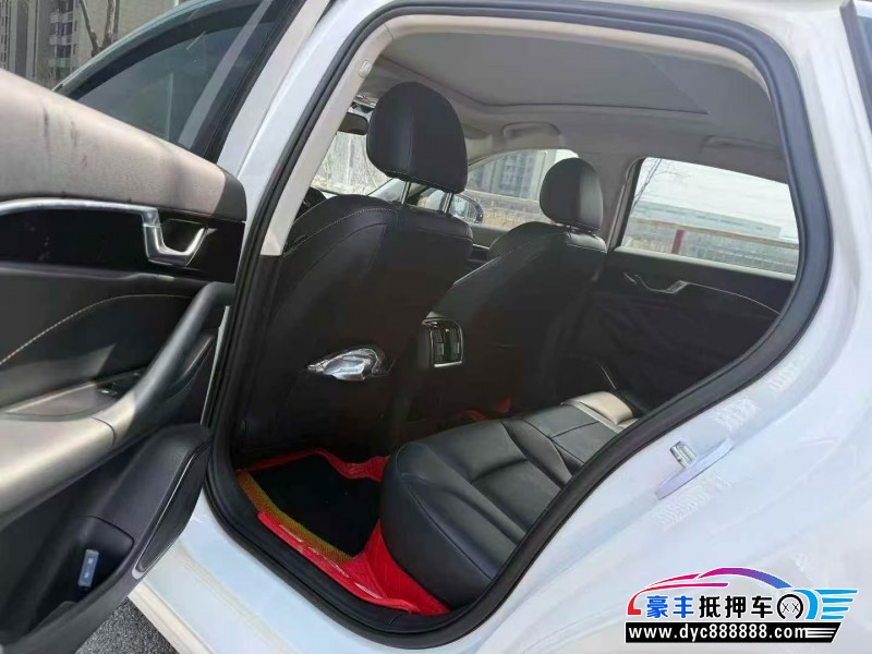 23年奔腾B70轿车抵押车出售