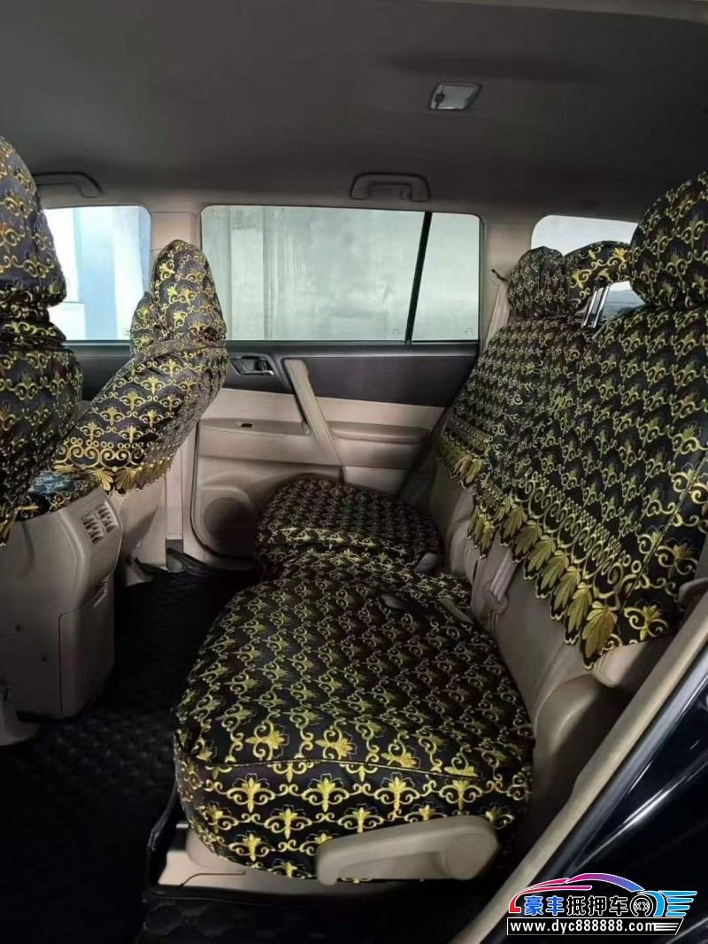 15年丰田汉兰达轿车抵押车出售