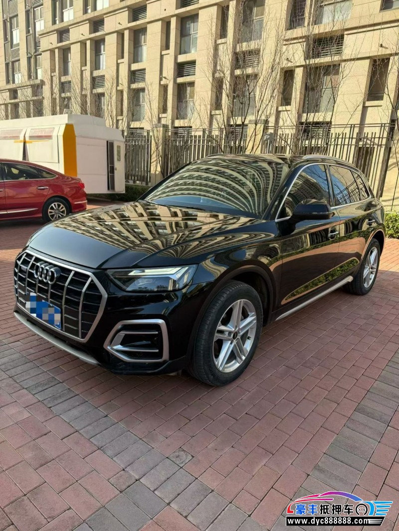 23年奥迪Q5轿车抵押车出售