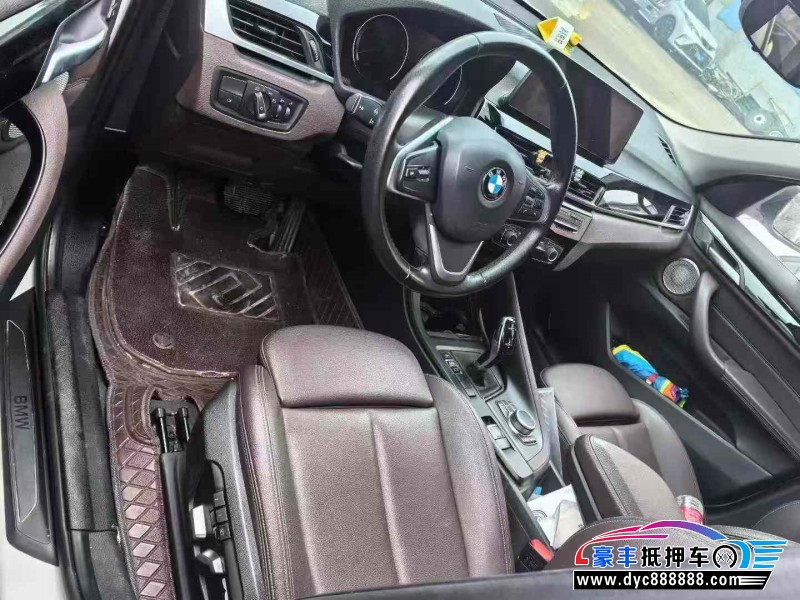 22年宝马X1轿车抵押车出售