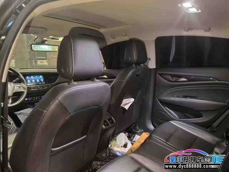 24年别克君越轿车抵押车出售