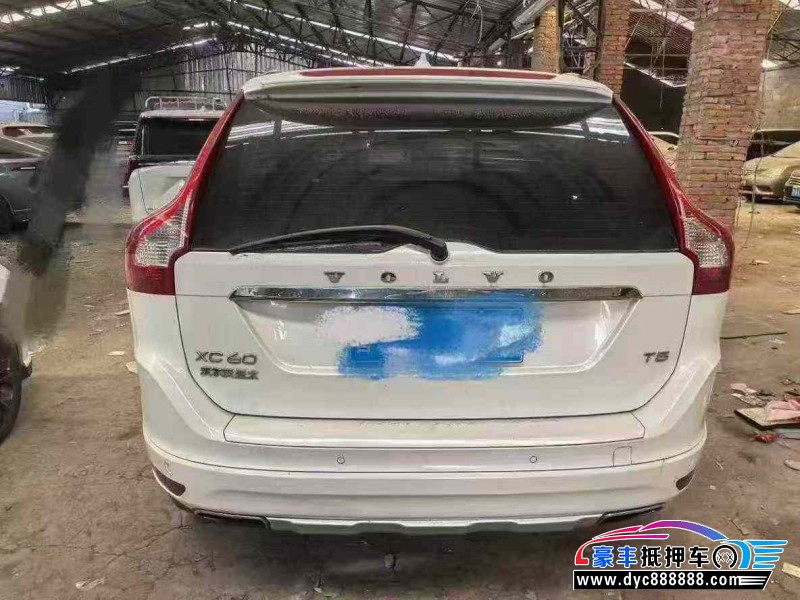 17年沃尔沃XC60轿车抵押车出售