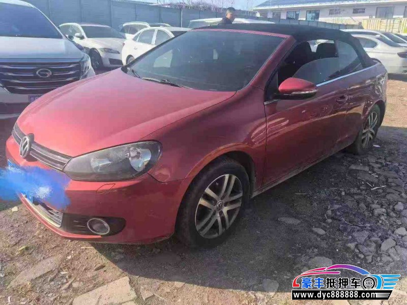 14年大众高尔夫轿车抵押车出售