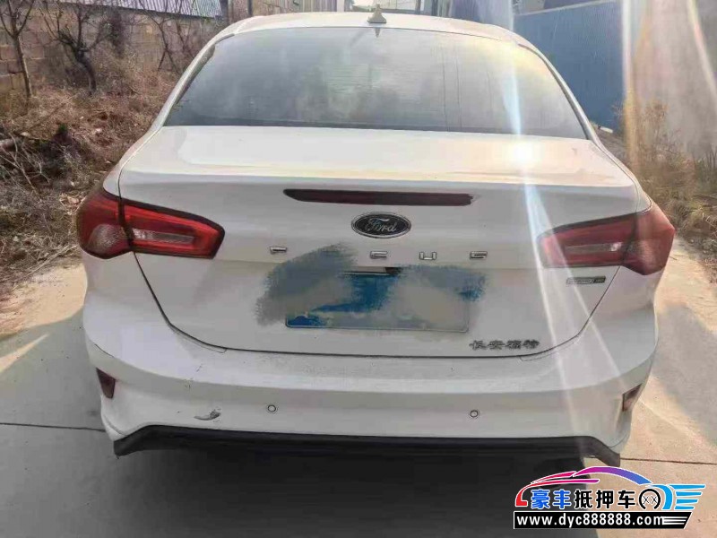 19年福特福克斯轿车抵押车出售