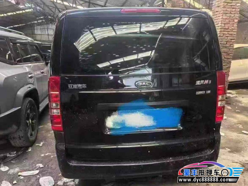 21年江淮瑞风M3轿车抵押车出售