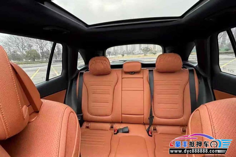 24年奔驰GLC轿车抵押车出售