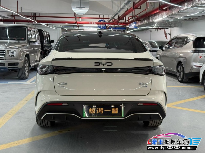 25年比亚迪海豹轿车抵押车出售