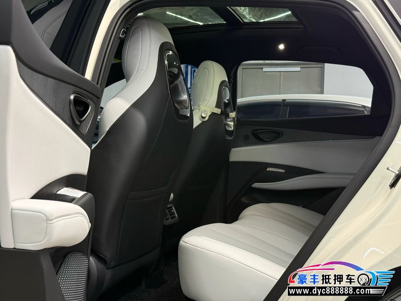 25年比亚迪海豹轿车抵押车出售