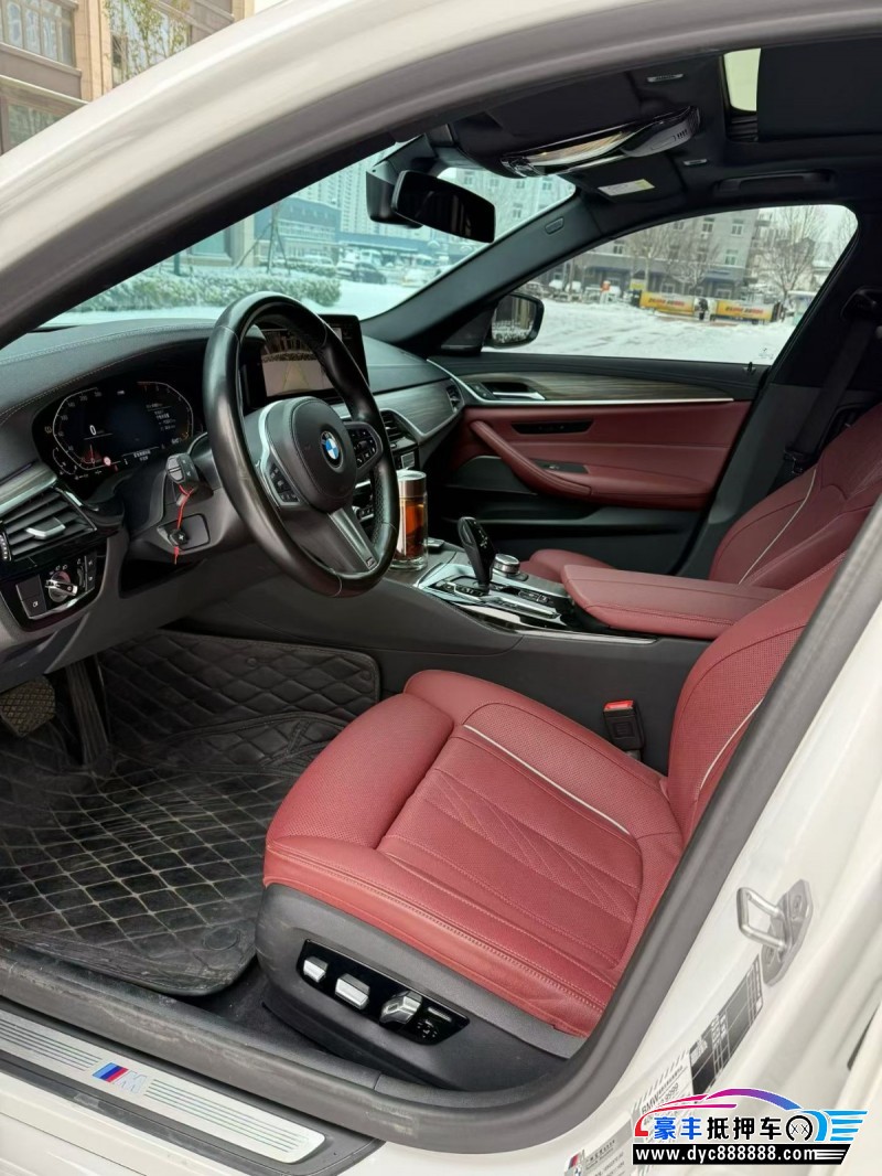 22年宝马5系轿车抵押车出售