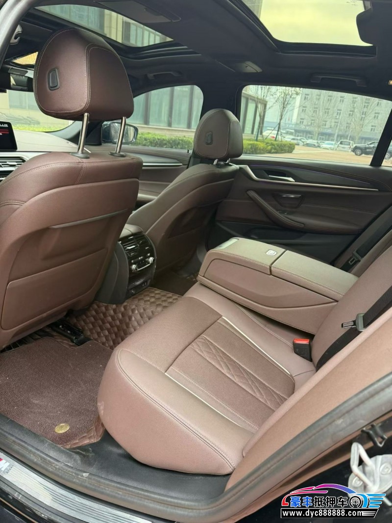 23年宝马5系轿车抵押车出售