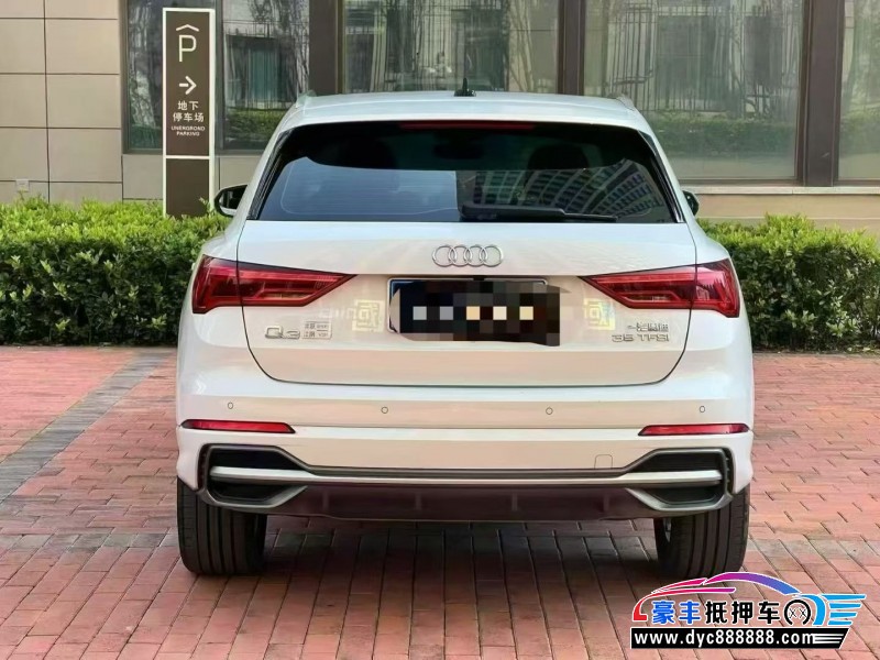 22年奥迪Q3轿车抵押车出售