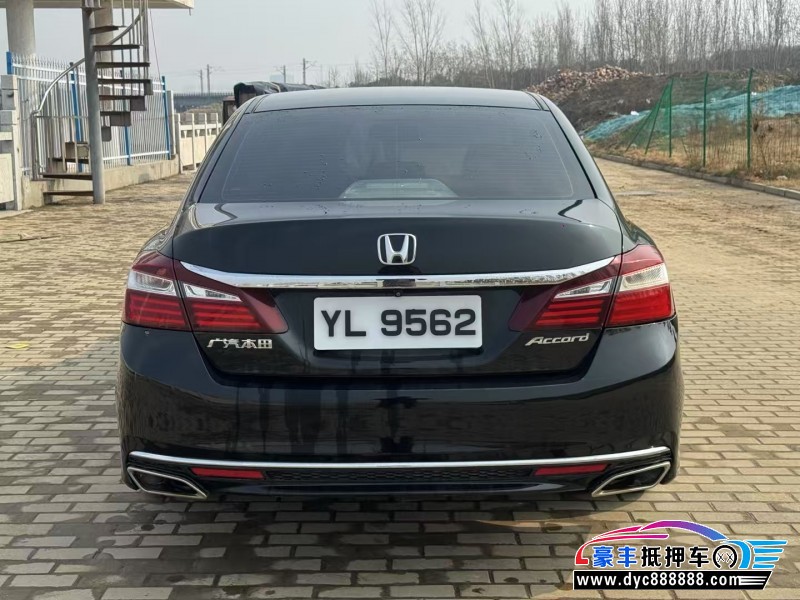 16年本田雅阁轿车抵押车出售