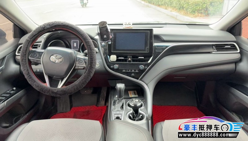 21年丰田凯美瑞轿车抵押车出售