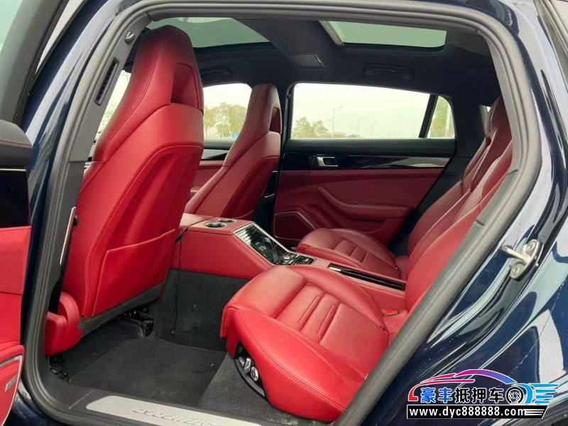 20年保时捷帕纳梅拉轿车抵押车出售