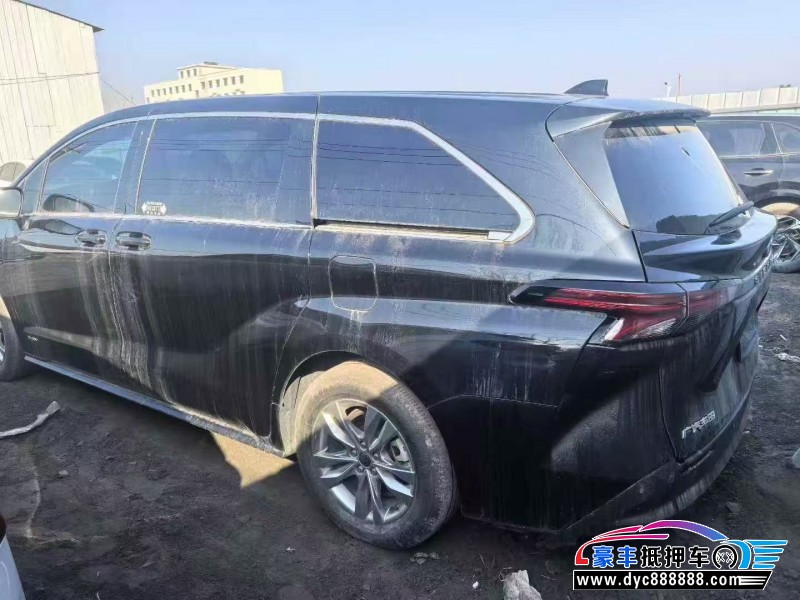 24年丰田塞纳轿车抵押车出售