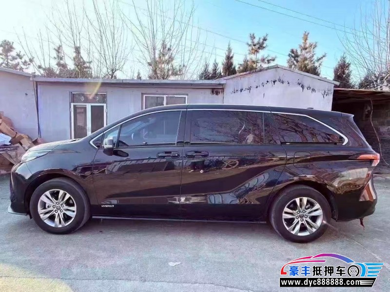 23年丰田塞纳轿车抵押车出售