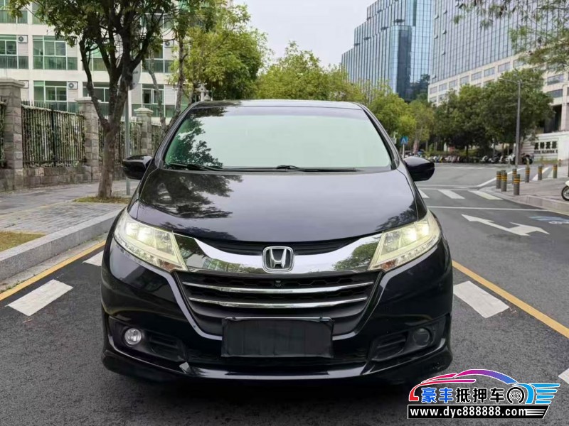 抵押车出售16年本田奥德赛轿车