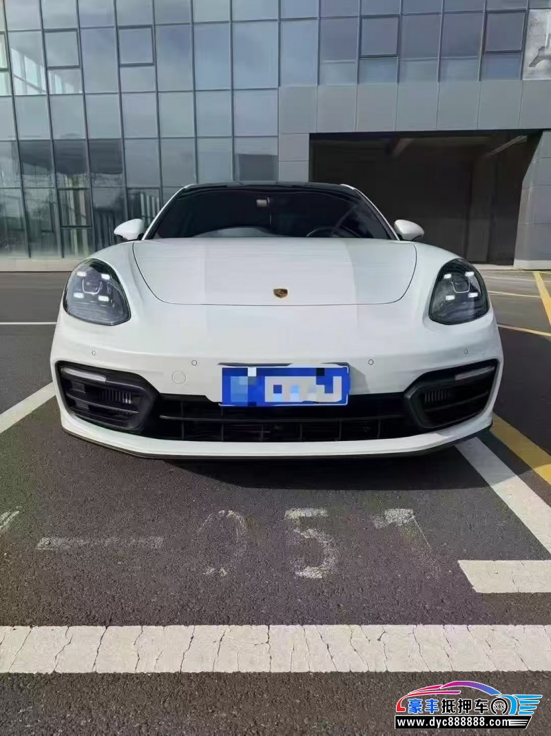 抵押车出售22年保时捷帕纳梅拉轿车