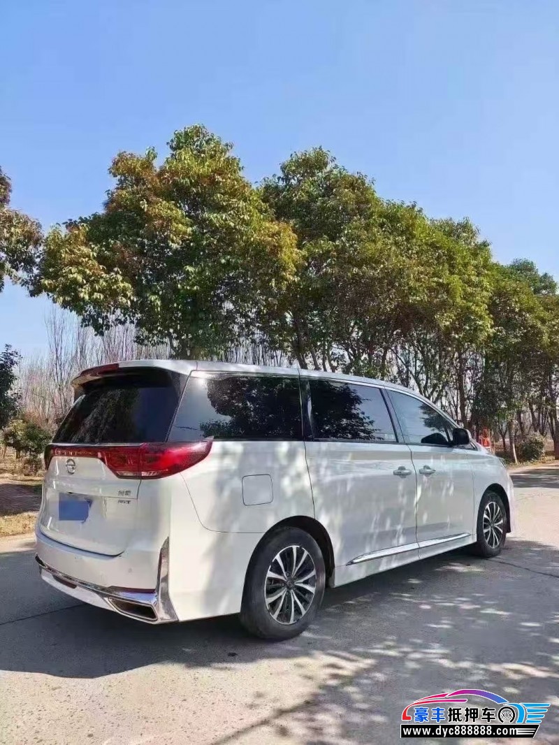 23年传祺GM8轿车抵押车出售