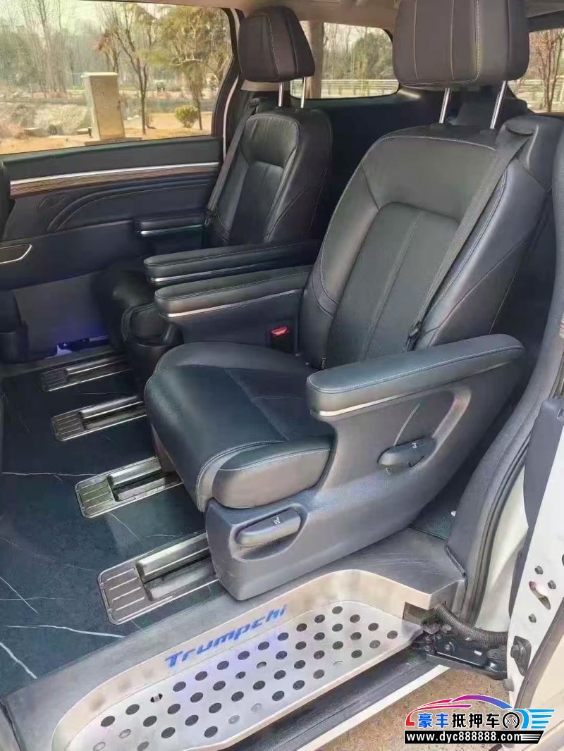 23年传祺GM8轿车抵押车出售