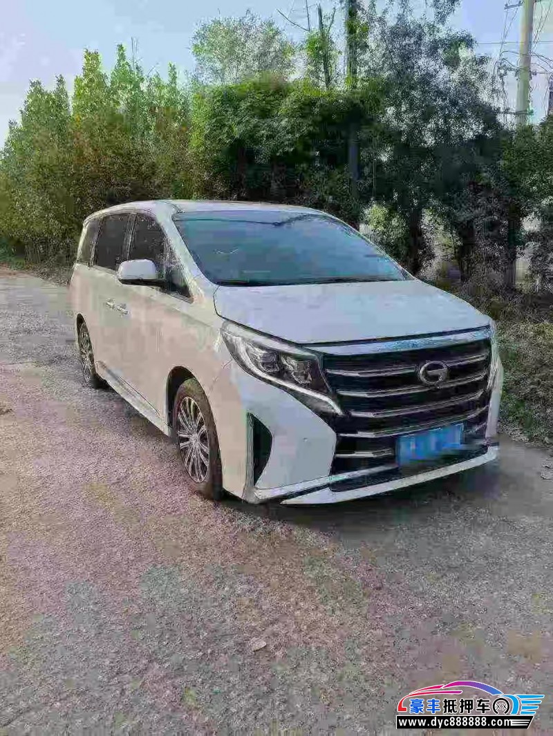 22年传祺M8轿车抵押车出售