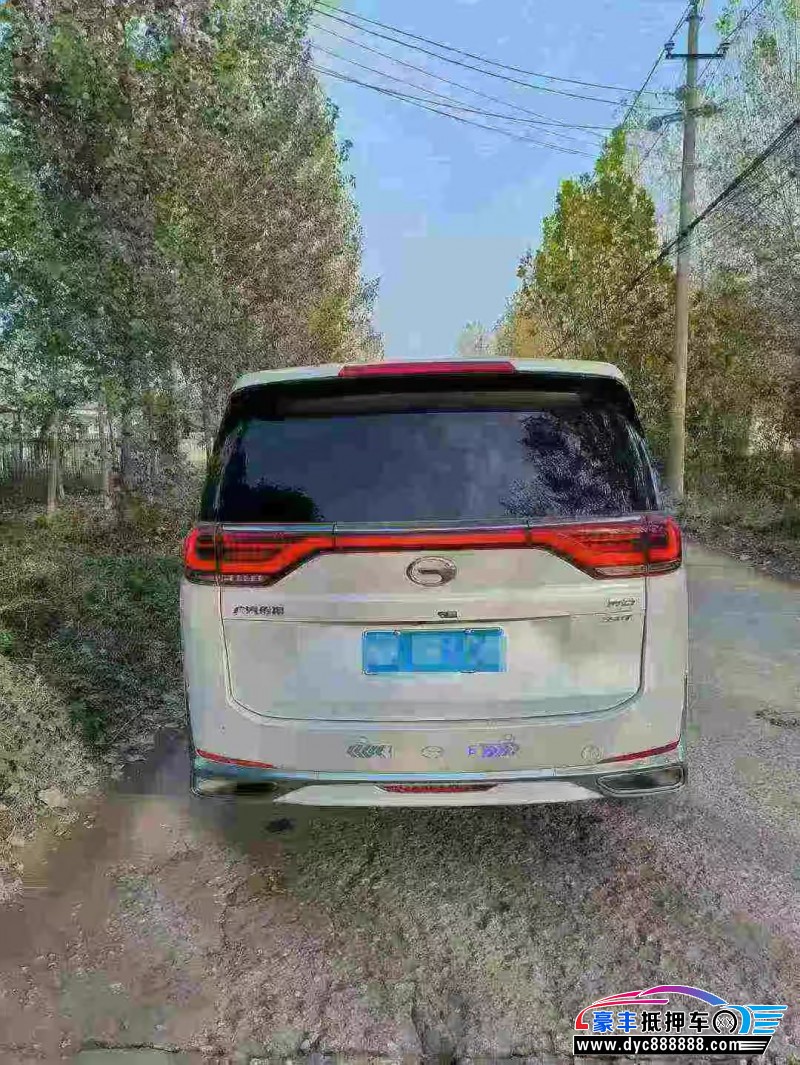 22年传祺M8轿车抵押车出售